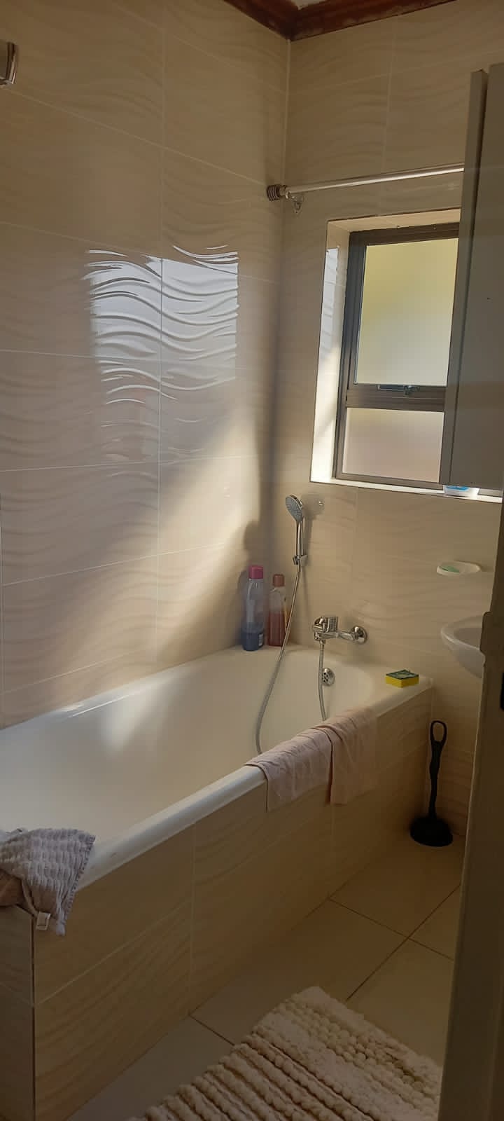 3 Bedroom Property for Sale in Ellaton North West